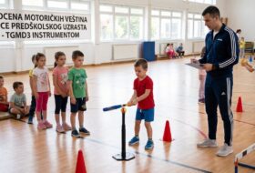 Efekti specifičnih programa fizičkih aktivnosti na razvoj manipulativnih i lokomotornih veština i zadovoljstvo vežbanjem dece predškolskog uzrasta